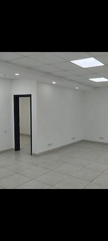 Кыймылсыз мүлк: Филармония Сдается офисное помещение Площадь: 35.4м2 Свежий ремонт — 2