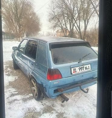 Volkswagen Golf GTI: 1991 г., 1.8 л, Механика, Бензин, Хэтчбэк