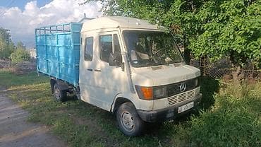2 8: Грузовик, Mercedes-Benz, Стандарт, Б/у — 4