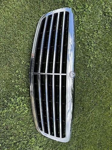 e55 compressor: Решетка радиатора Mercedes-Benz 2007 г., Б/у, Оригинал — 1