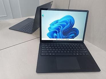 Microsoft Surface Laptop 3 - Процессор: Intel Core i7-1065G7 (4 ядра