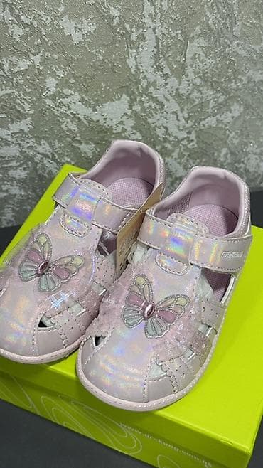 кийим: Детские сандалии Dr. Kong абсолютно новые в каробке - Модель: JLSB — 1