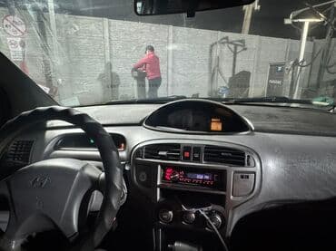 полик нексия 2: Hyundai Matrix: 2003 г., 1.8 л, Автомат, Бензиновая, Минивэн — 6