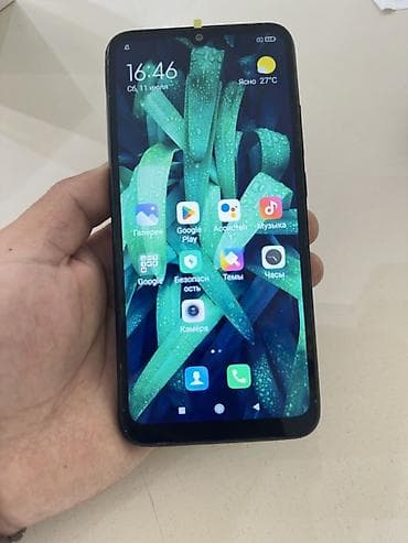 дешёвые телефоны: Xiaomi, Mi 9, Б/у, 32 ГБ, цвет - Синий — 1