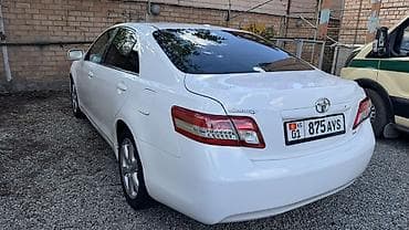 prius v: Toyota Camry: 2010 г., 2.5 л, Автомат, Бензин, Седан — 4