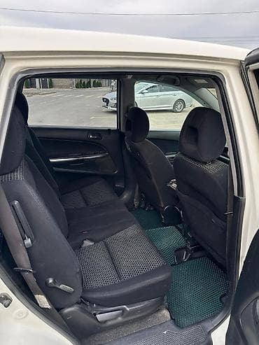step wgn: Honda Stream: 2003 г., 2 л, Типтроник, Бензин, Минивэн — 5