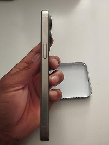 купить apple watch в бишкеке: IPhone 15 Pro, Natural Titanium, Чехол — 4