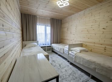 Номер в гостевом доме | Каракол (2, 3, 4-местные номера: 2-х местный