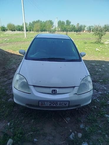 на сивик: Honda Civic: 2001 г., Автомат, Хэтчбэк — 1