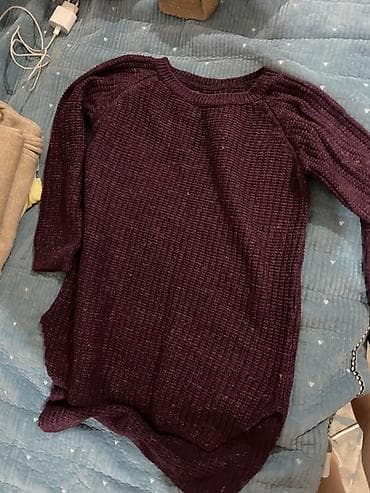 second hand: Продаю по цену в личку можете написать 
Цена от 50с начинается — 7