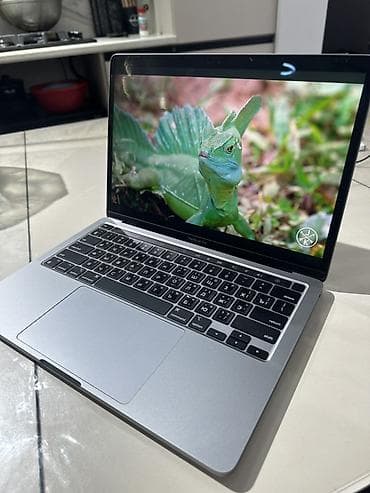 Для учебы, Б/у, Apple M1, ОЗУ, RAM: 16 ГБ