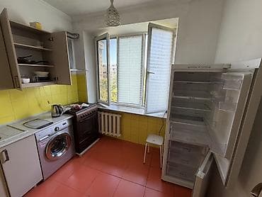 Продажа квартир: 3 комнаты, 70 м², Золотой квадрат 105 серия, 5 этаж, Косметический ремонт — 6