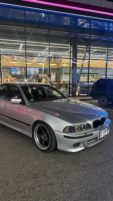 Транспорт: BMW 5 series: 2002 г., 3 л, Типтроник, Бензин, Седан — 5
