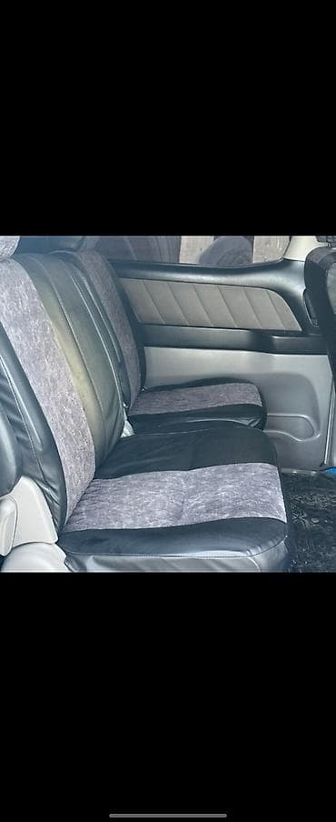 бишкее: Минивэн, Пункт назначения: Бишкек, Количество мест: 7 — 3