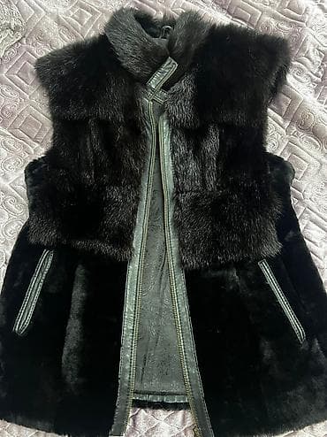 ted baker: Продаю жилетку фирмы Алия! Почти новая 48 размер !без дефектов! — 1