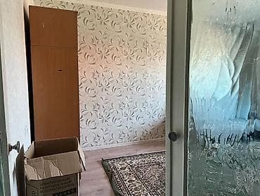 6: 1 комната, Аламедин-1 мкр Агентство недвижимости, Студентам, от 3 месяцев, от 6 месяцев, от 1 года, С мебелью частично — 1