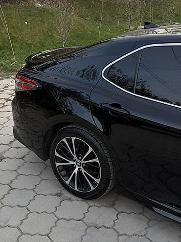 калпаки на камри: Toyota Camry: 2018 г., 2.5 л, Автомат, Гибрид, Седан — 5