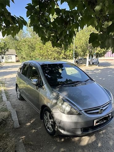 devo matiz: Honda Fit: 2005 г., 1.5 л, Вариатор, Бензин, Хэтчбэк — 2