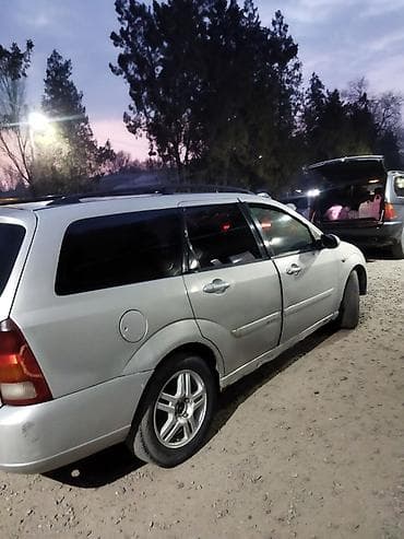 фокси: Ford Focus: 2001 г., Универсал — 1