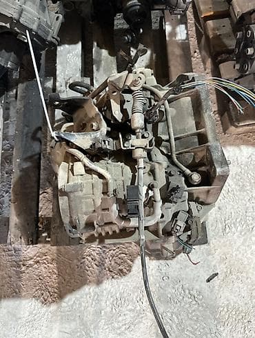 Автозапчасти: АКПП NISSAN Primera P12 QR20 2.0 2002 (б/у) — 1