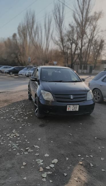 Продажа авто: Toyota ist: 2003 г., Хэтчбэк — 1