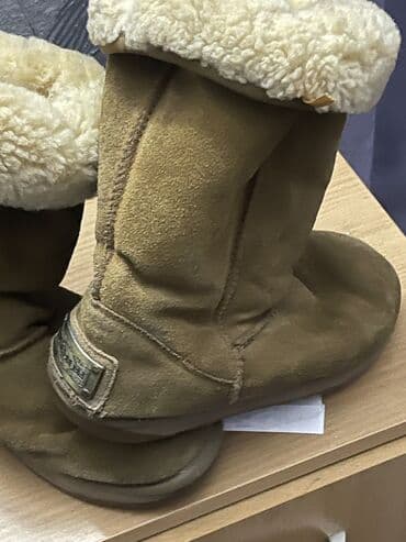 шерстяные кофты женские больших размеров: Угги женские, зимние, коричневые - Материал верха: замша. - Внутри — 2