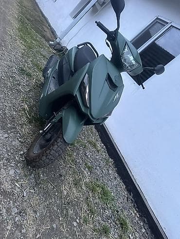 полуавтомат без газа: Тип скутера 150 куб. см, Бензин, Новый — 1