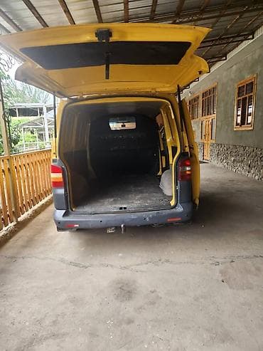 ом 605: Volkswagen Transporter T5 фургон (желтый) - Кузов — 3