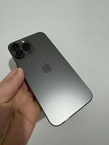IPhone 13 Pro Max, Б/у, 256 ГБ, Black Titanium, 84 %