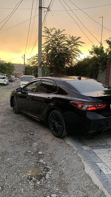 byd e7: Toyota Camry: 2022 г., 2.5 л, Автомат, Бензин, Седан — 3