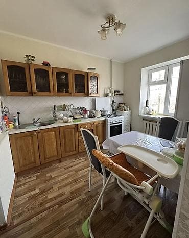3 комнаты, 70 м², Индивидуалка, 2 этаж, Косметический ремонт