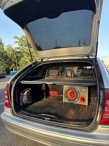 Унаа: Mercedes-Benz C-Class: 2004 г., 3.2 л, Автомат, Бензин, Универсал — 5