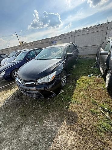 свет для видео: Toyota Camry: 2017 г., 2.5 л, Автомат, Гибрид, Седан — 1