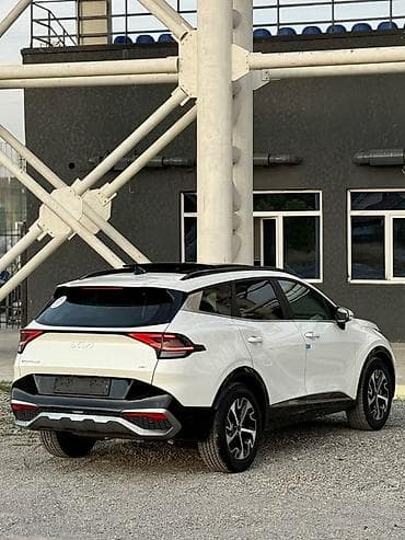 82 2: Kia Sportage: 2022 г., 1.6 л, Автомат, Гибрид, Кроссовер — 5