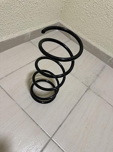 Пружина от авто ипсум 1 года 
Новый