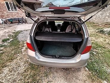 fit 2: Honda Fit: 2005 г., 1.3 л, Вариатор, Бензин, Хэтчбэк — 7
