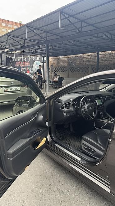 camri: Toyota Camry: 2019 г., 2.5 л, Автомат, Гибрид, Седан — 6