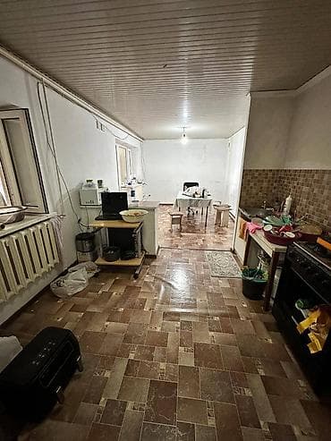 гоин дом: 📍ж/м Кара-Жыгач 🔘4-комнатный 🔘Этаж 1 🔘132,6м² 🏡 Продаётся — 10