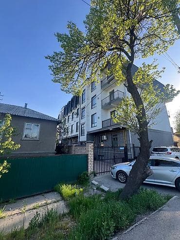 2 комнаты, 58 м², Индивидуалка, 4 этаж, Евроремонт at lalafo.kg 2 комнаты, 58 м², Индивидуалка, 4 этаж, Евроремонт