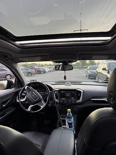 Продажа авто: GMC : 2018 г., 2 л, Автомат, Бензин, Кроссовер — 6