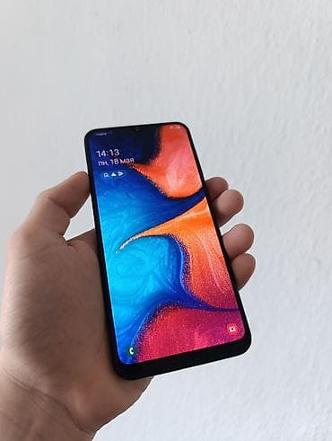 galaxy a 3: Samsung Galaxy A20, Новый, 32 ГБ, цвет - Голубой, 2 SIM, 1 SIM, eSIM — 4