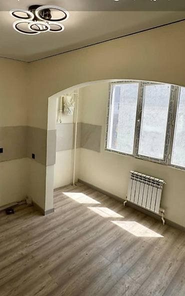 3: 3 комнаты, 90 м², Ала-Арча ТРЦ 108 серия, 8 этаж, Евроремонт — 1