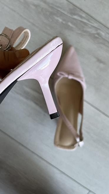 нежная: Лодочки на каблуке в нежно-розовом оттенке Материал: глянцевая — 2