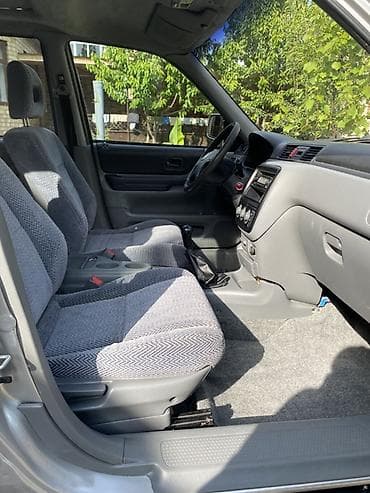 гур срв: Honda CR-V: 1998 г., 2 л, Механика, Бензин, Кроссовер — 7