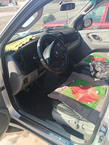 мазда трибють: Mazda Tribute: 2003 г., Кроссовер — 3