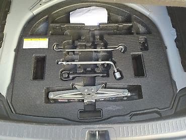 corolla 2016: Toyota Corolla: 2019 г., 1.8 л, Автомат, Гибрид, Седан — 9