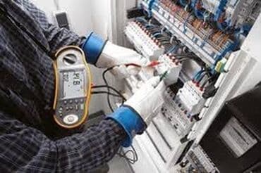 Сантехнические работы: Электрик | Демонтаж электроприборов, Монтаж видеонаблюдения, Монтаж выключателей Больше 6 лет опыта — 3