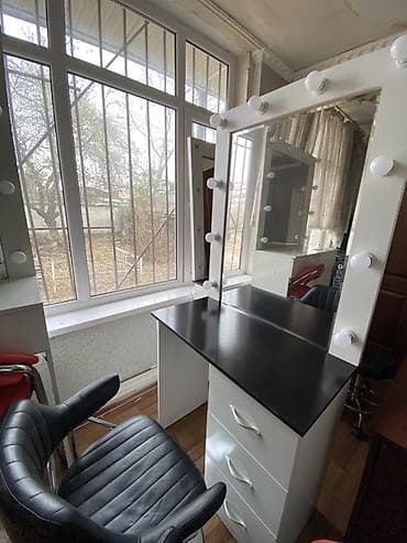 3 шт Парикмахерский/гримерный стол + парикмахерское кресло (Каждый по