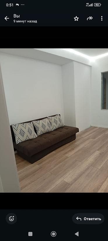 Лакокрасочные материалы: Прямой диван, Б/у — 1