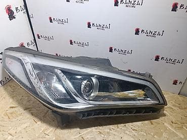 Сальники: Передняя правая фара Hyundai 2016 г., Б/у, Оригинал — 1